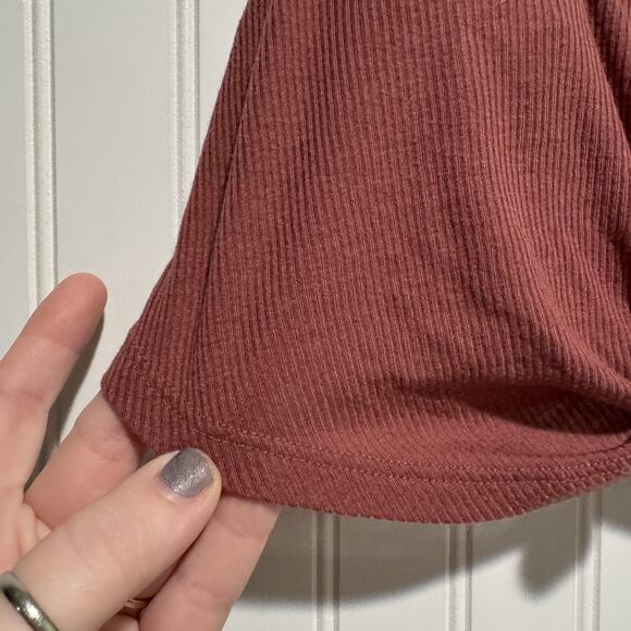 Alo Yoga Rosewood Ribbed Knitted Sports Bra Size Small - Picture 3 of 6